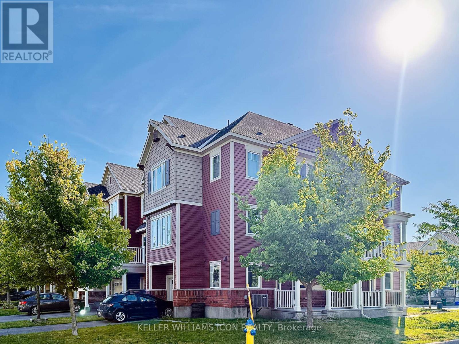400 Rosingdale Street, Ottawa, Ontario  K2M 0L8 - Photo 3 - X12399650