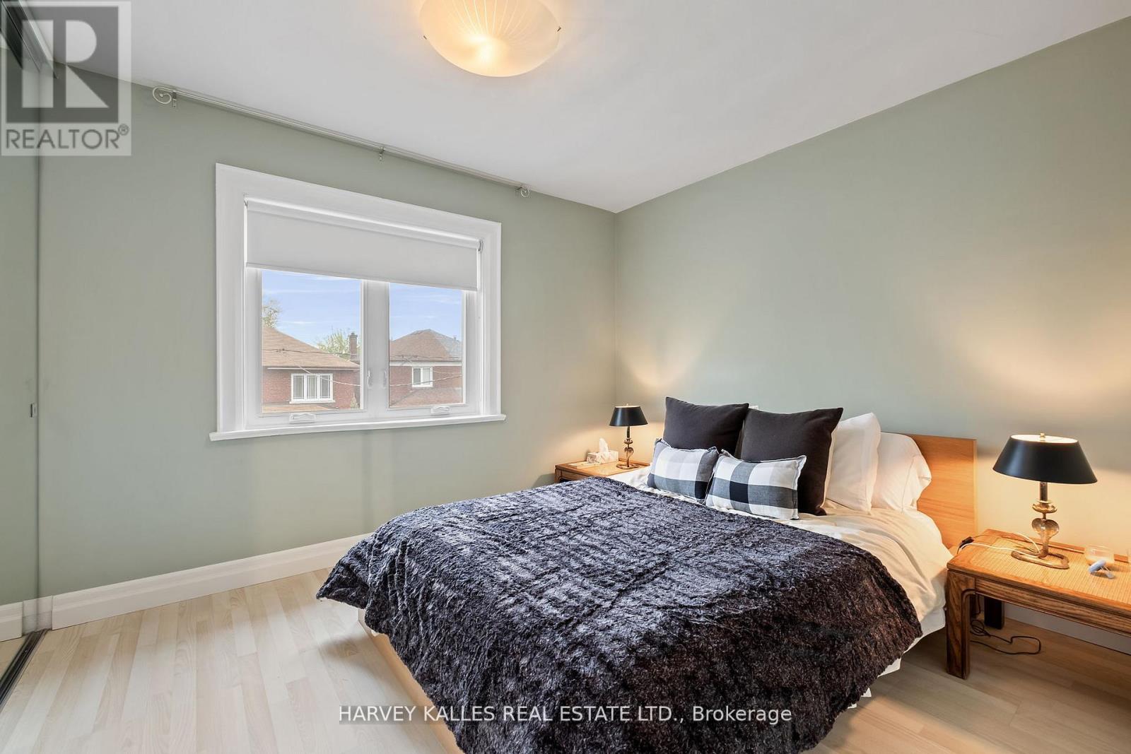 291 Arlington Avenue, Toronto, Ontario  M6C 2Z8 - Photo 13 - C12446303