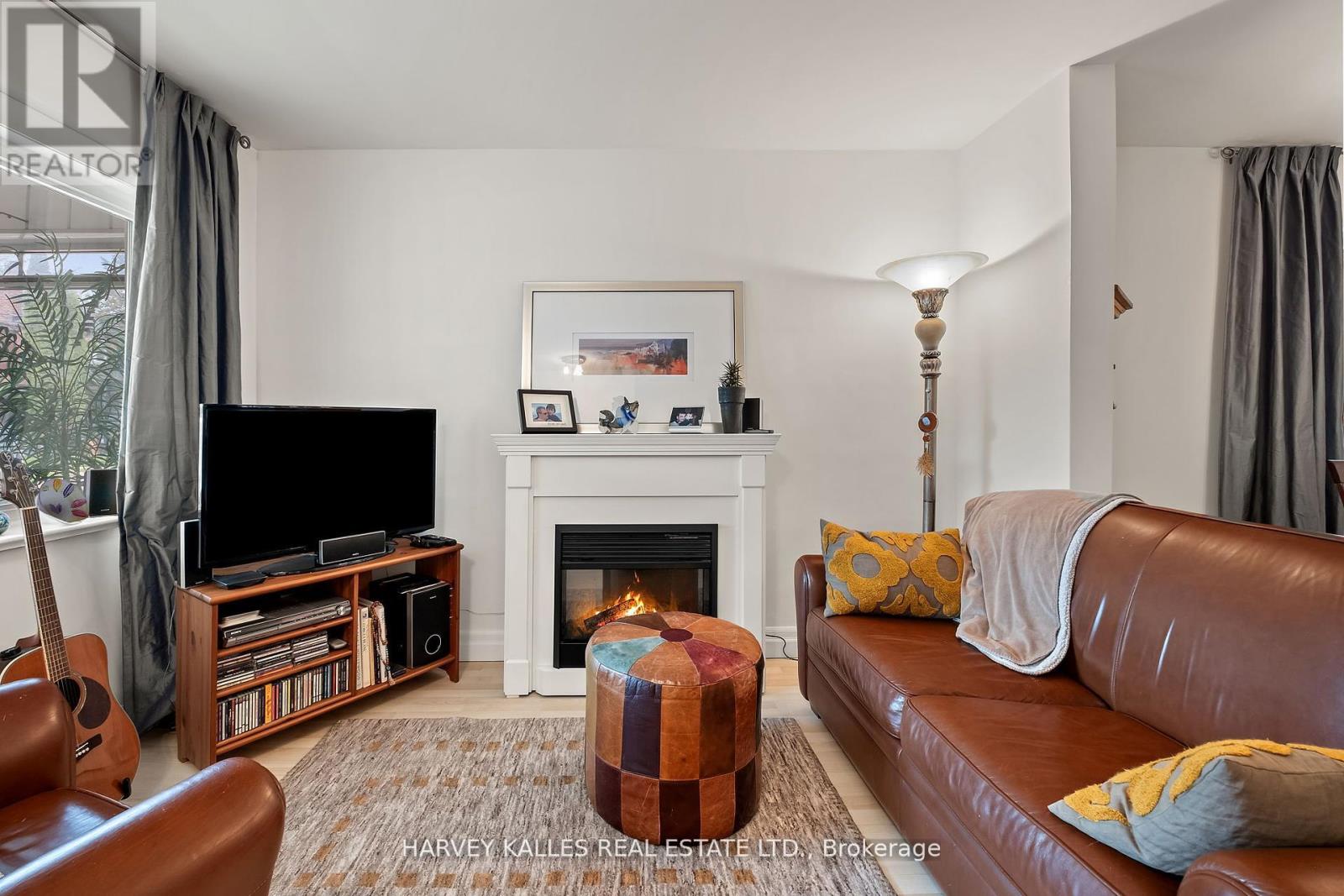 291 Arlington Avenue, Toronto, Ontario  M6C 2Z8 - Photo 6 - C12446303