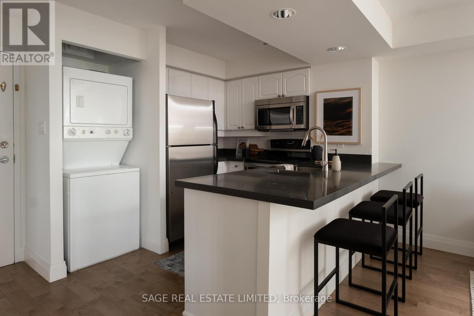 420 - 801 King Street W, Toronto, Ontario  M5V 3C9 - Photo 17 - C12446304