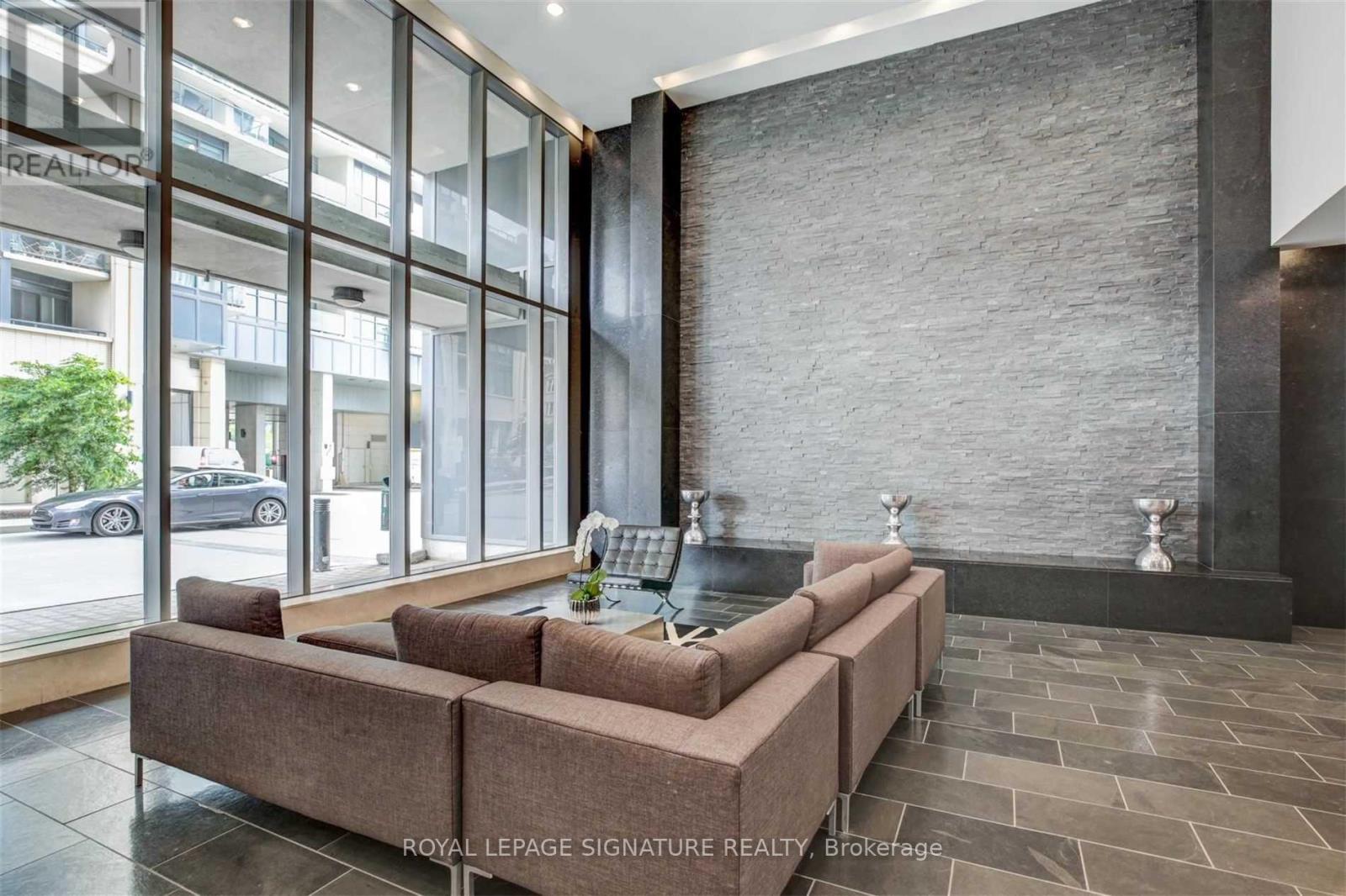 815 - 55 East Liberty Street, Toronto, Ontario  M6K 3P9 - Photo 4 - C12446329