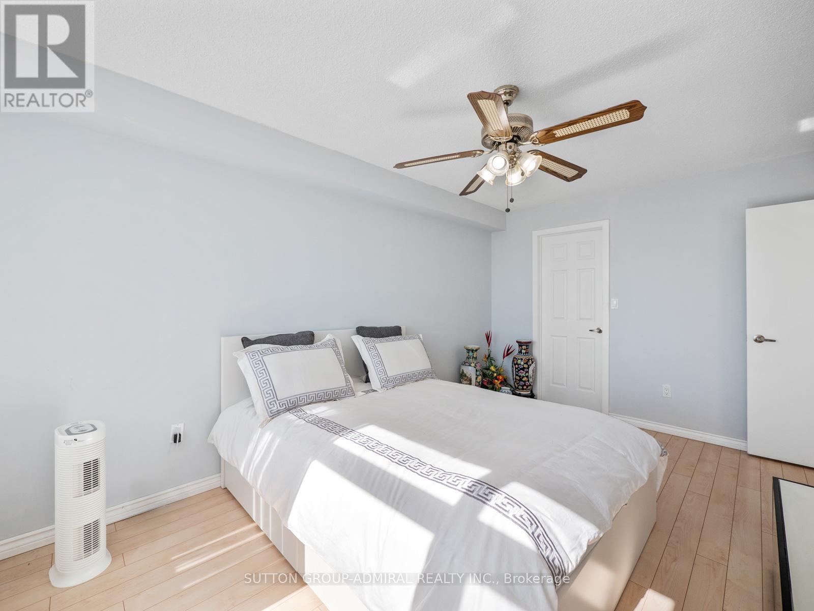 804 - 90 Fisherville Road, Toronto (Westminster-Branson), Ontario  M2R 3J9 - Photo 23 - C12446365