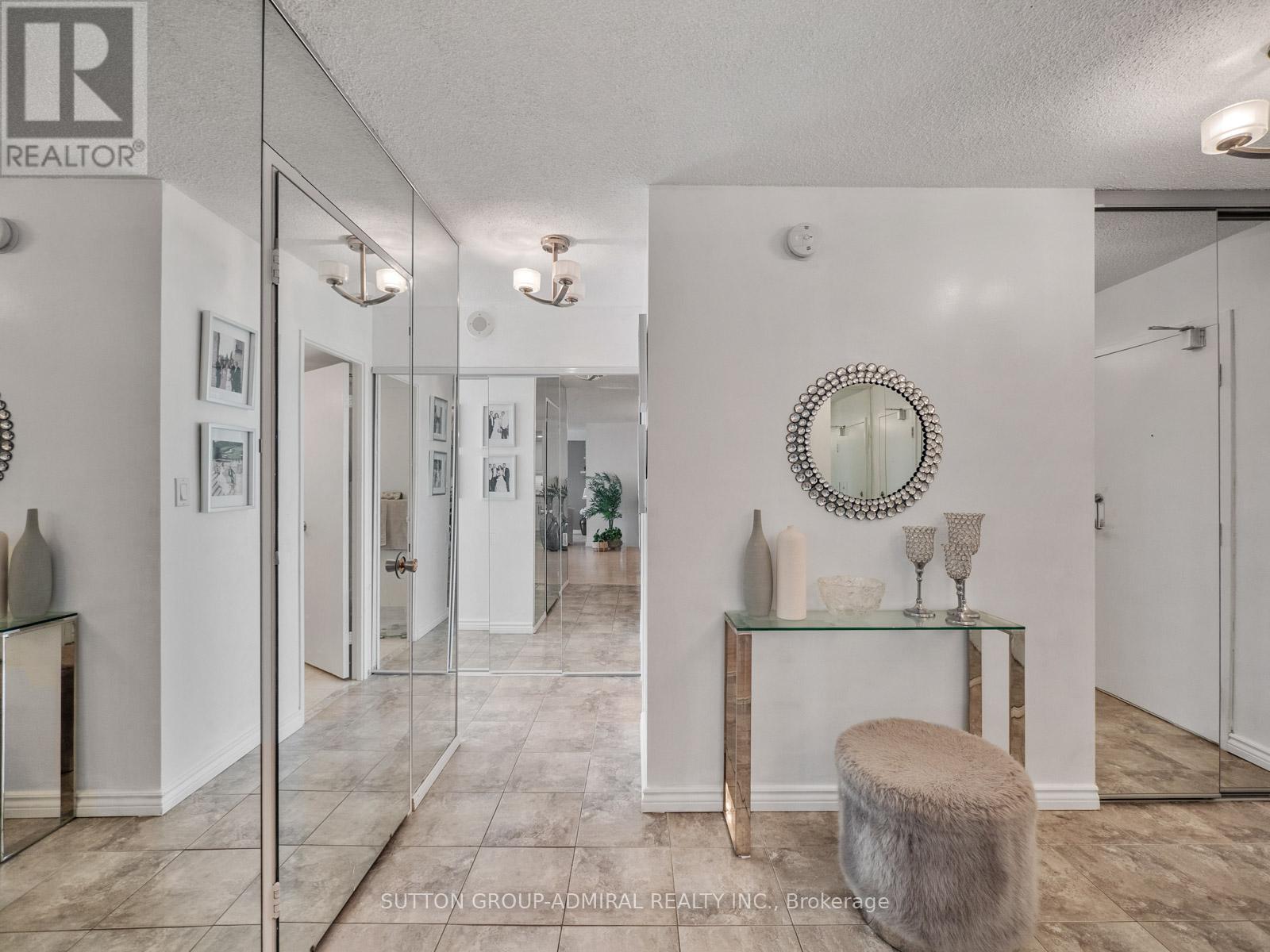 804 - 90 Fisherville Road, Toronto (Westminster-Branson), Ontario  M2R 3J9 - Photo 6 - C12446365
