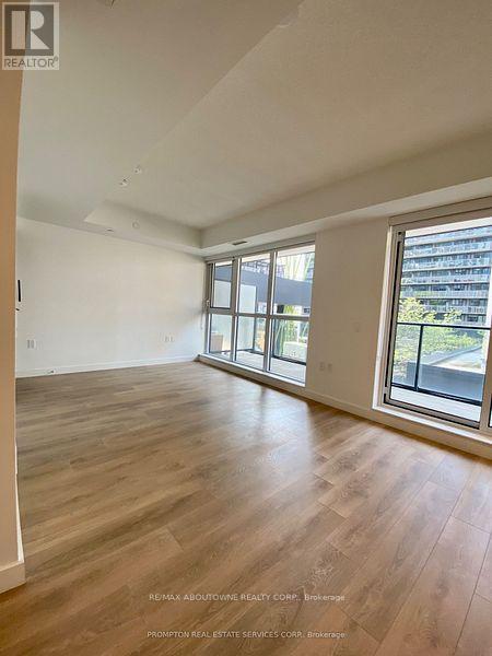 612 - 38 Widmer Street, Toronto, Ontario  M2K 1C5 - Photo 4 - C12446384