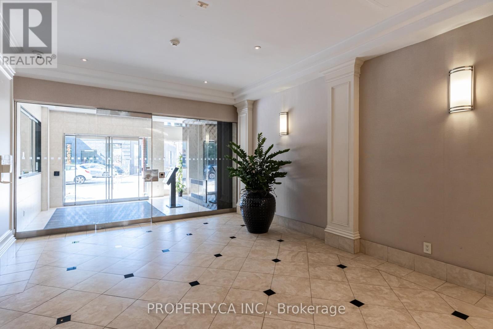 1204 - 801 King Street W, Toronto (Niagara), Ontario  M5V 3C9 - Photo 28 - C12446405