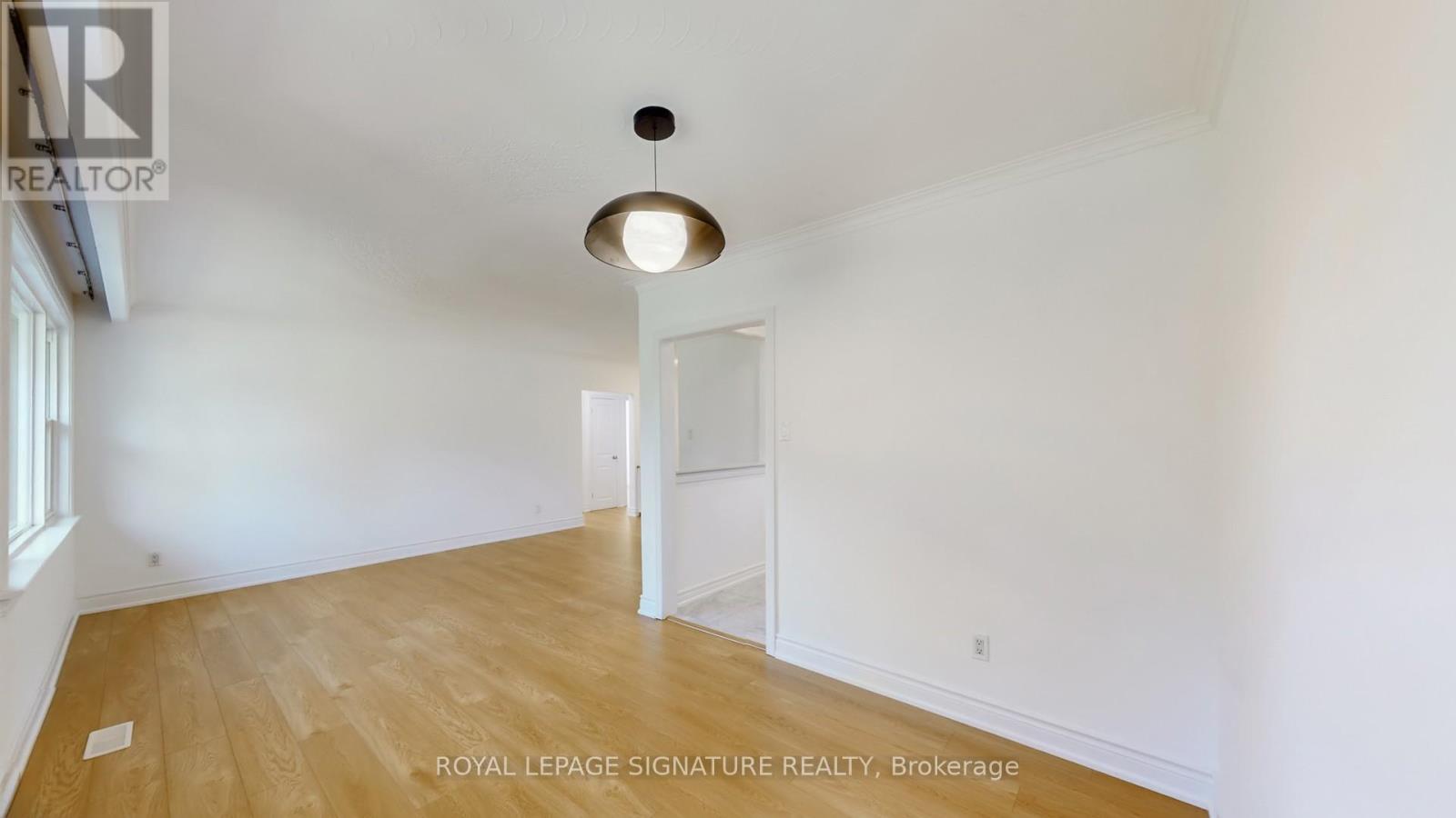 145 Sloane Avenue, Toronto, Ontario  M4A 2B8 - Photo 11 - C12446425