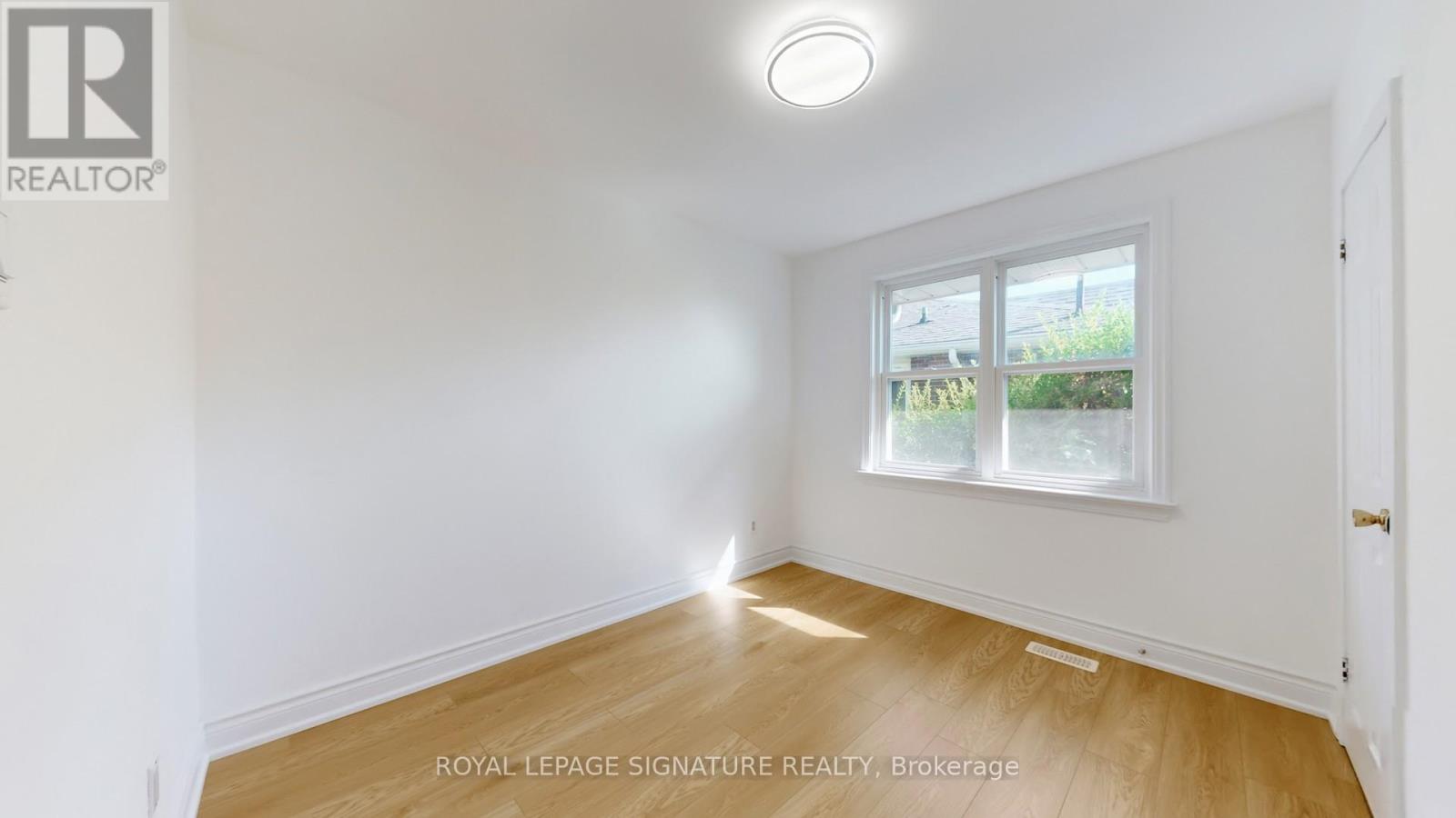 145 Sloane Avenue, Toronto, Ontario  M4A 2B8 - Photo 23 - C12446425
