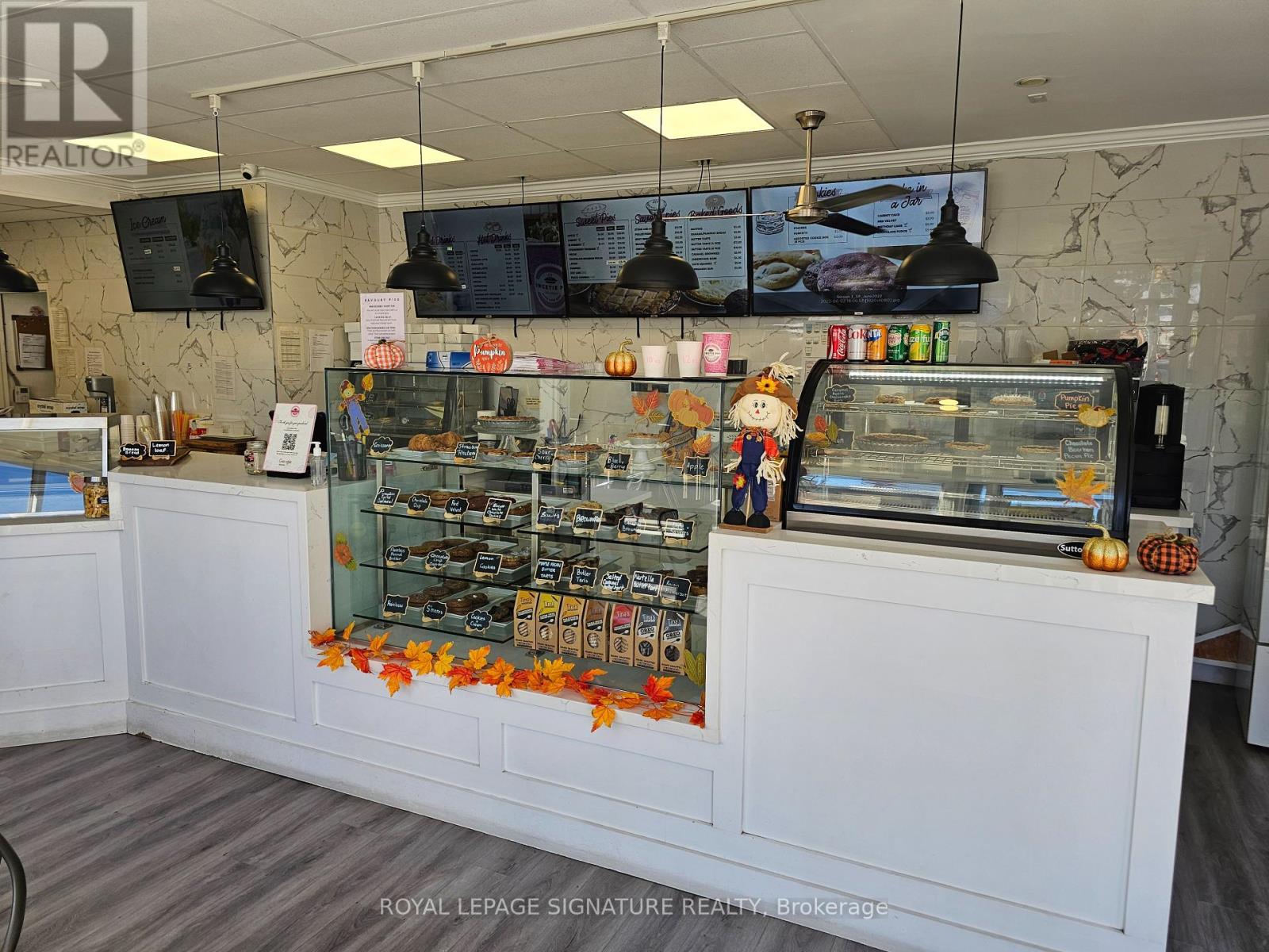 3308 Yonge Street, Toronto (Lawrence Park North), Ontario  M4N 2M4 - Photo 6 - C12446427