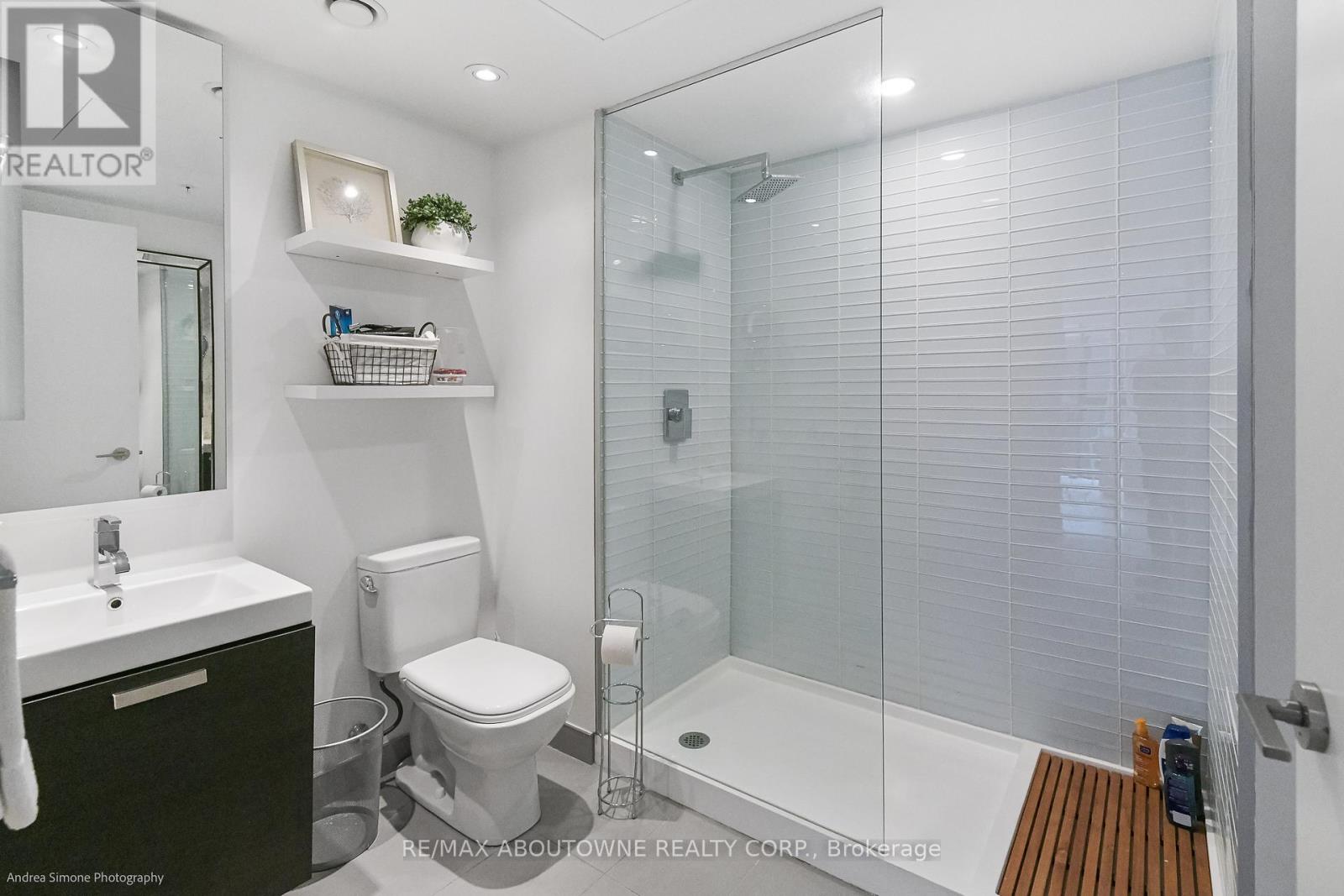 1133 - 629 King Street W, Toronto, Ontario  M5V 0G9 - Photo 18 - C12446439