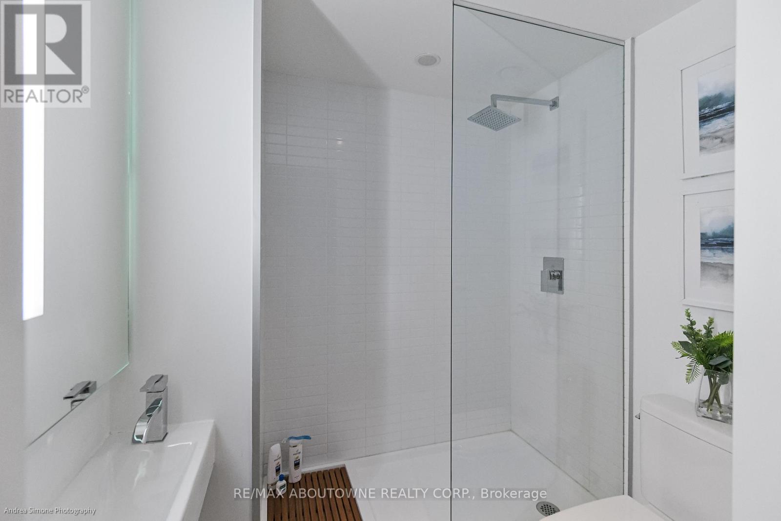 1133 - 629 King Street W, Toronto, Ontario  M5V 0G9 - Photo 3 - C12446439