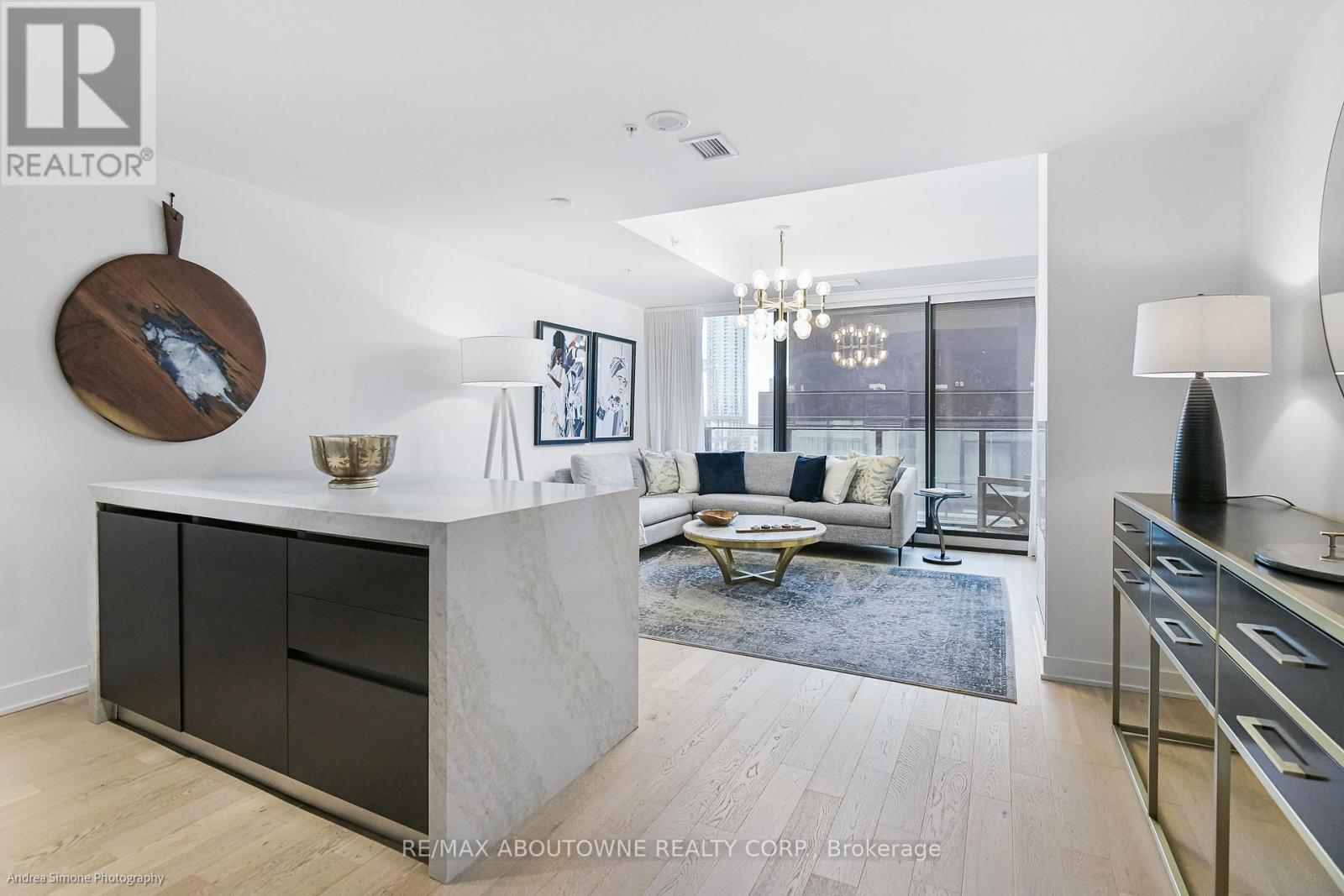 1133 - 629 King Street W, Toronto, Ontario  M5V 0G9 - Photo 4 - C12446439