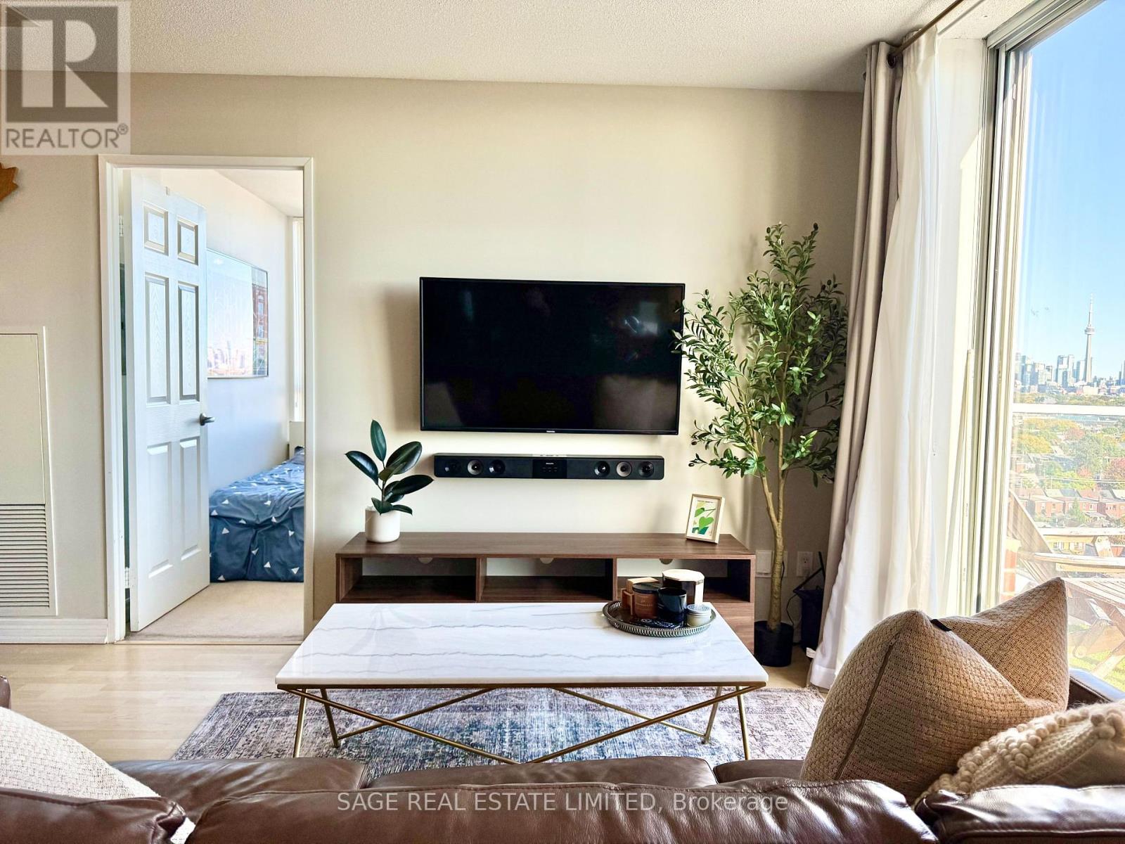 1504 - 1369 Bloor Street, Toronto, Ontario  M6P 4J4 - Photo 16 - C12446443