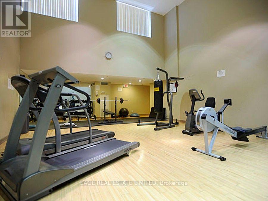 1504 - 1369 Bloor Street, Toronto, Ontario  M6P 4J4 - Photo 18 - C12446443