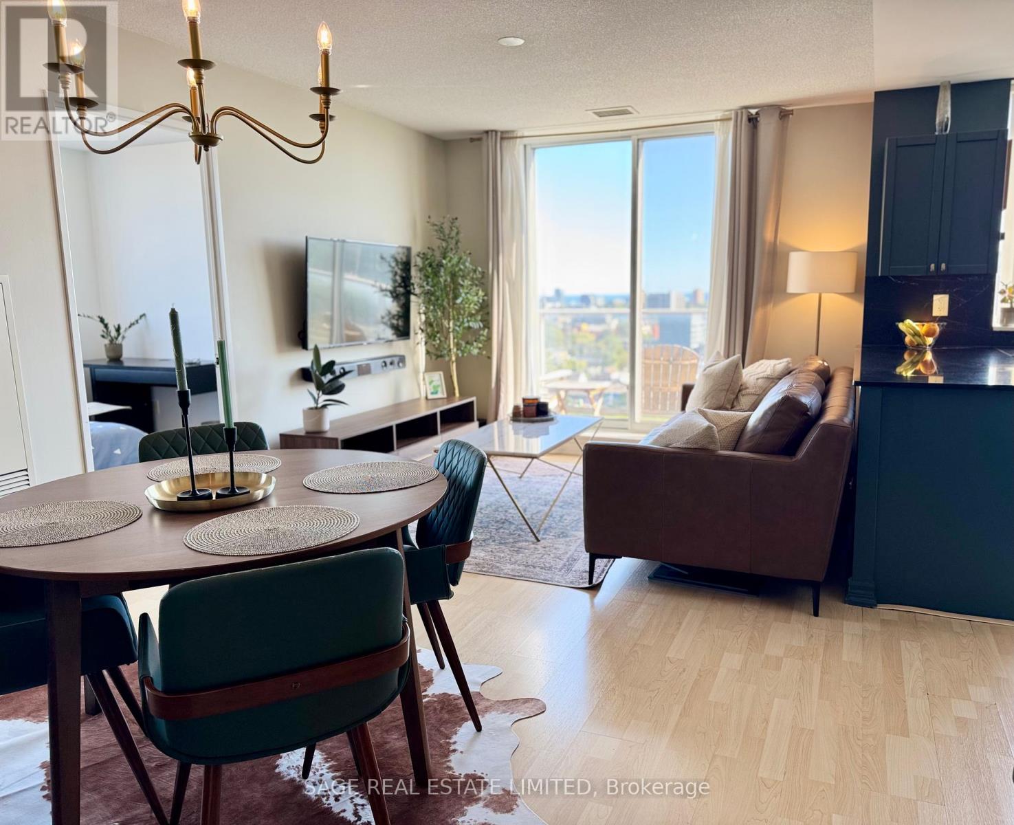 1504 - 1369 Bloor Street, Toronto, Ontario  M6P 4J4 - Photo 2 - C12446443