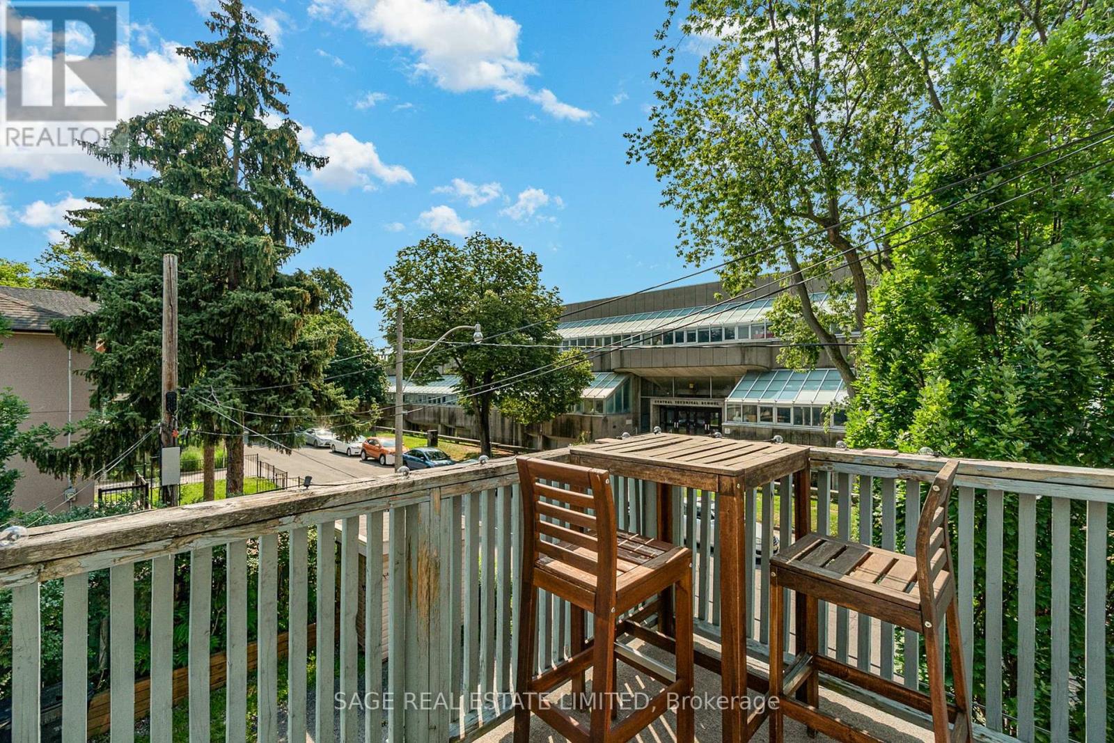 Upper - 325 Lippincott Street, Toronto, Ontario  M5S 2P6 - Photo 22 - C12446448