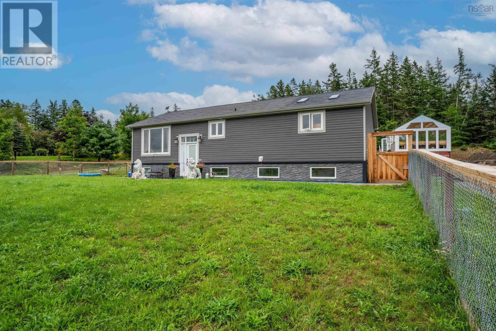 1696 Highway 336, Dean, Nova Scotia  B0N 2M0 - Photo 2 - 202518392