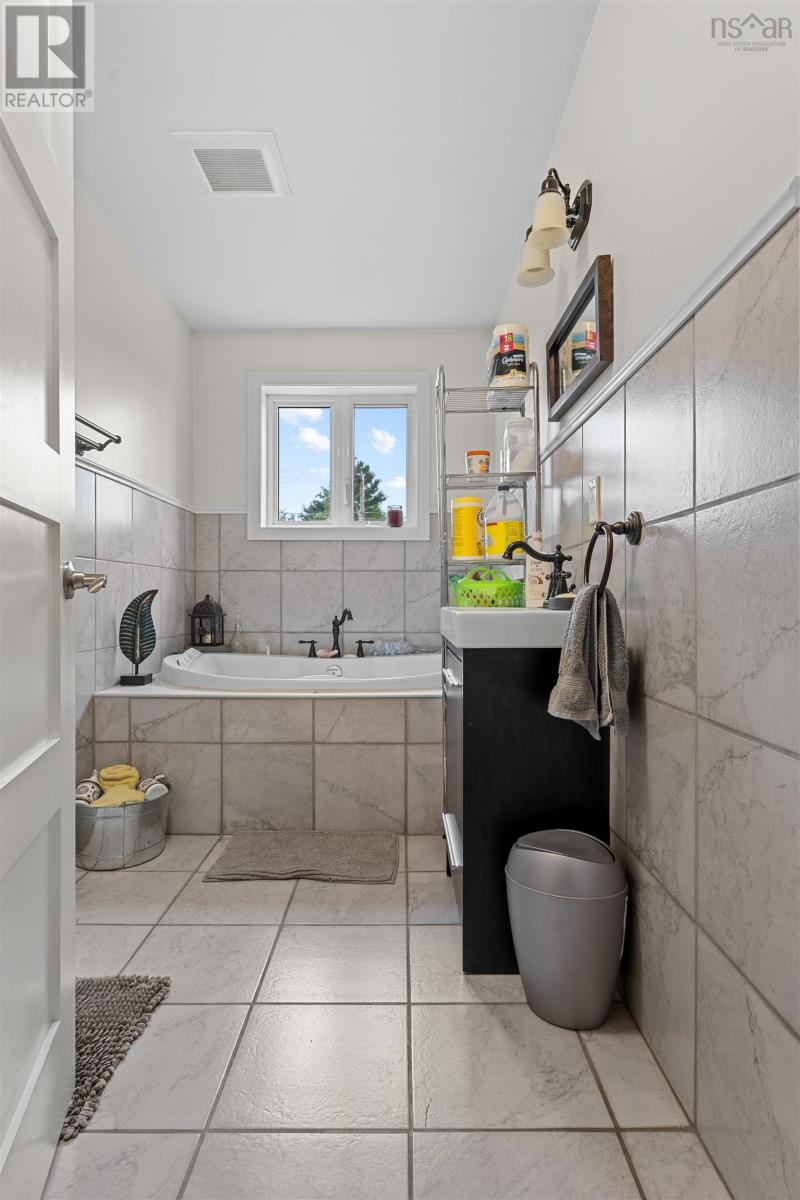 1696 Highway 336, Dean, Nova Scotia  B0N 2M0 - Photo 28 - 202518392