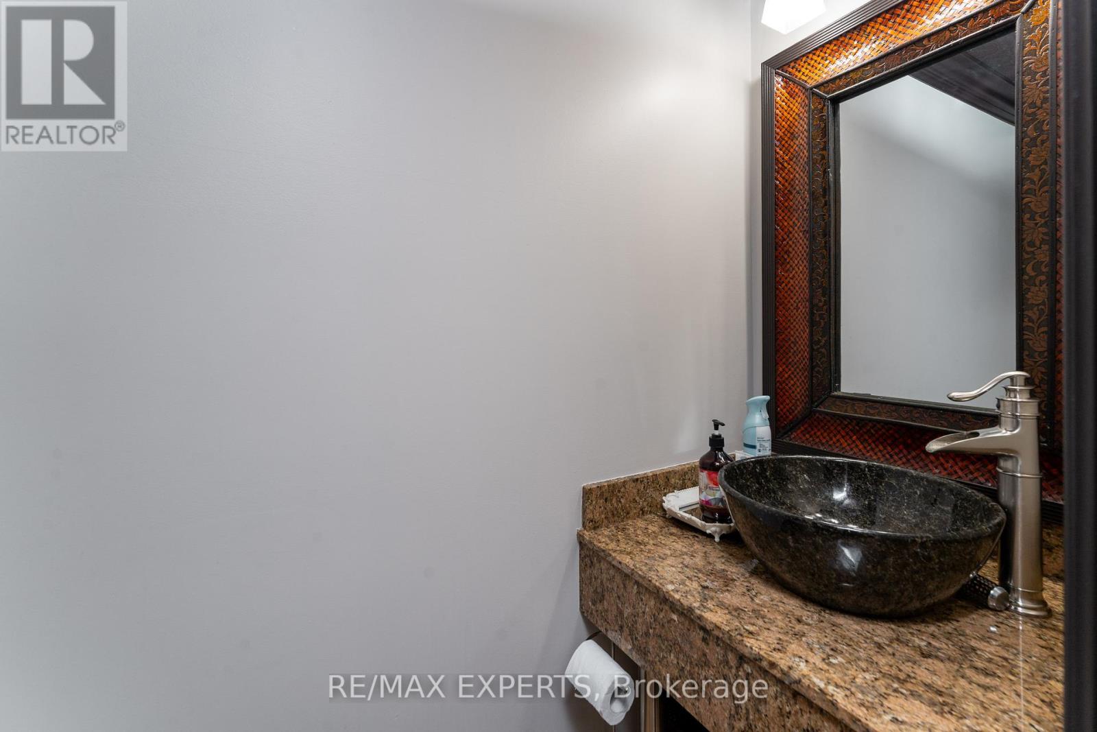 40 Large Crescent, Ajax, Ontario  L1T 2S9 - Photo 16 - E12446312