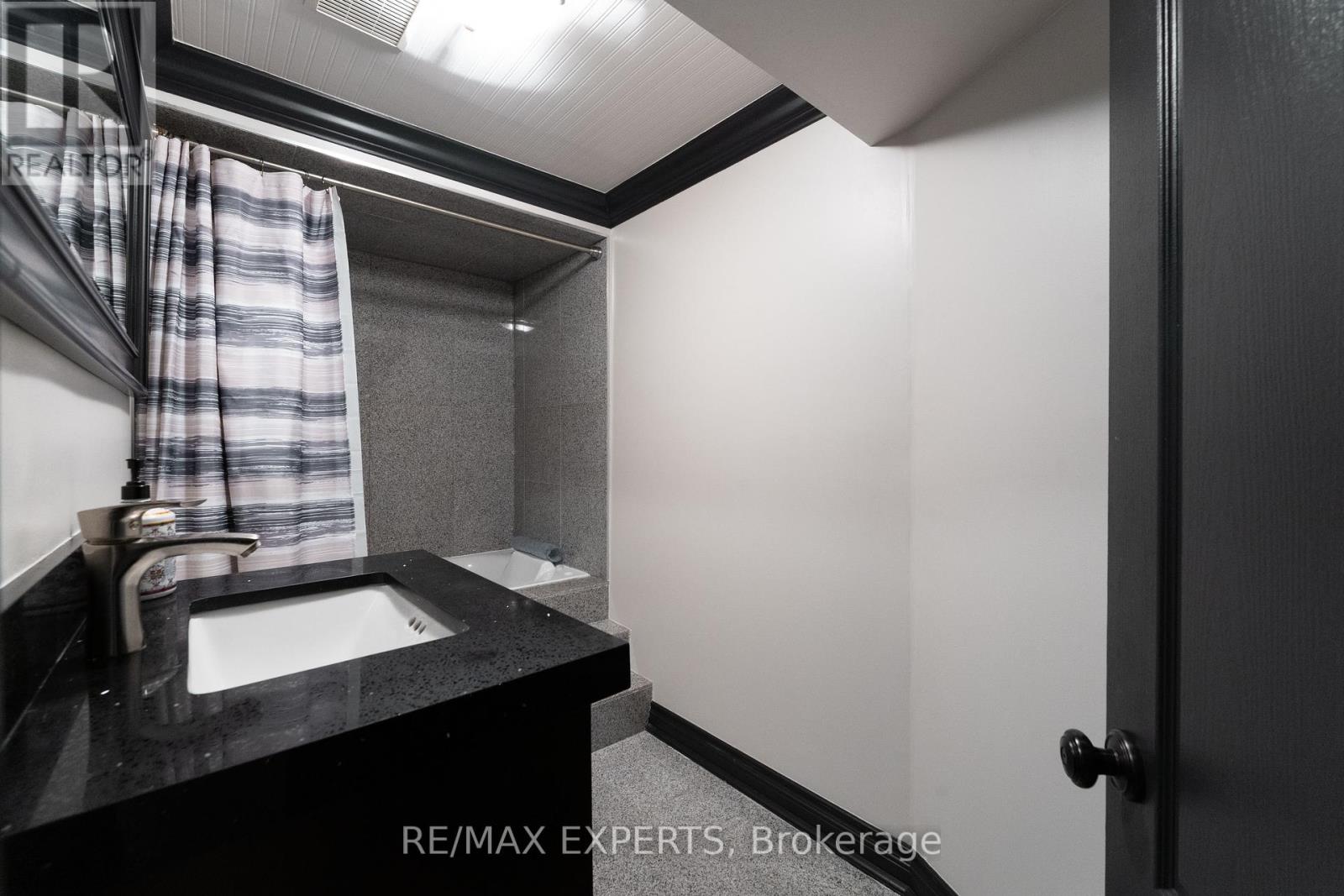 40 Large Crescent, Ajax, Ontario  L1T 2S9 - Photo 30 - E12446312