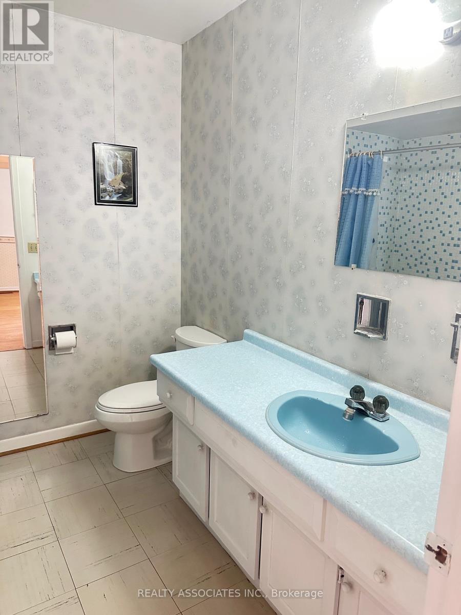 117 Crockamhill Drive, Toronto, Ontario  M1S 2L2 - Photo 10 - E12446318