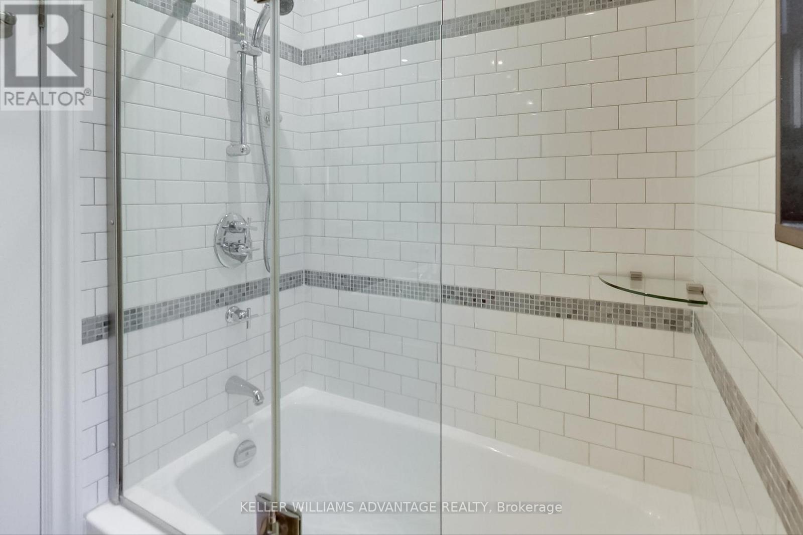 28 Avalon Boulevard, Toronto, Ontario  M1N 3J2 - Photo 19 - E12446357