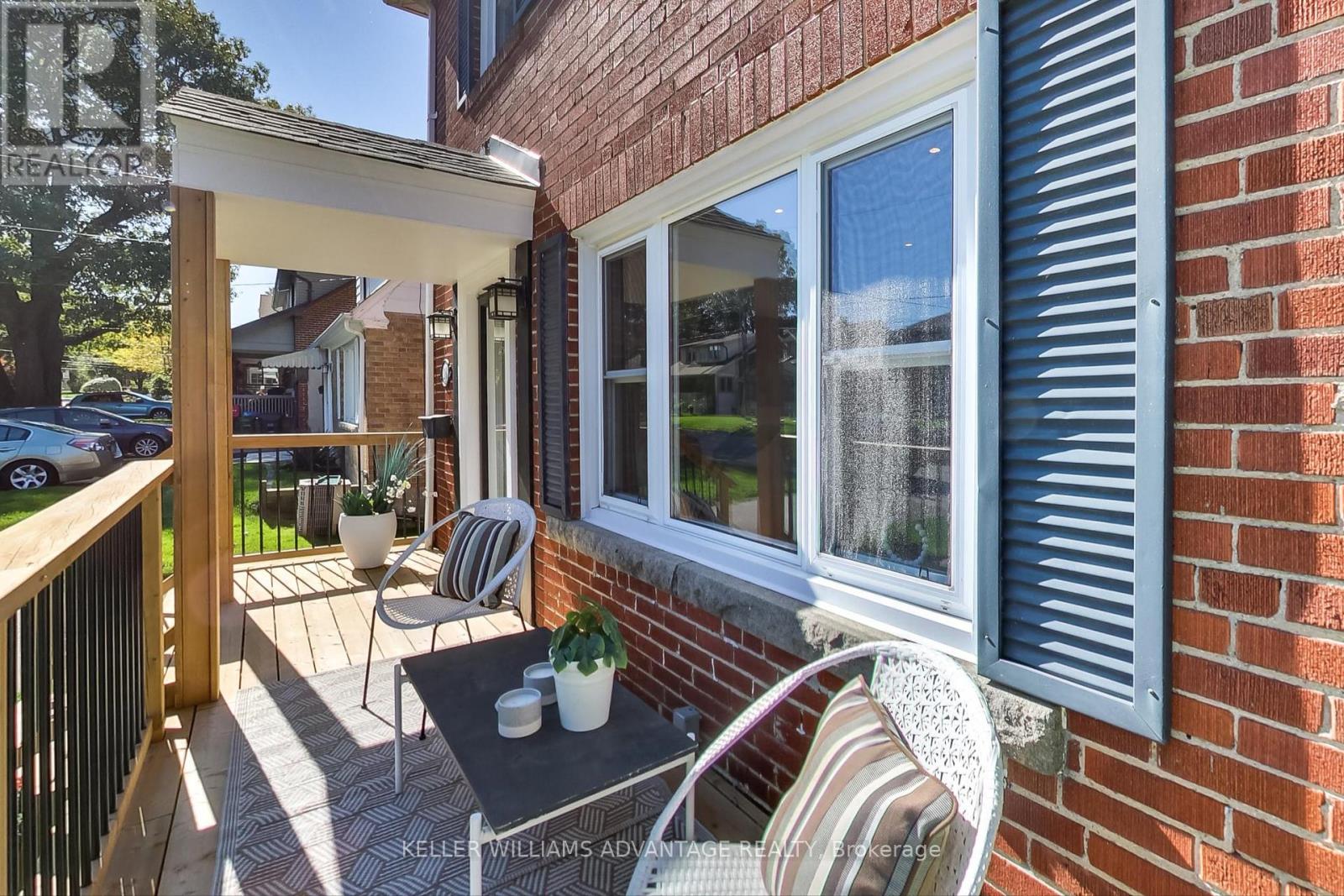 28 Avalon Boulevard, Toronto, Ontario  M1N 3J2 - Photo 3 - E12446357