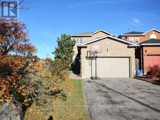 61 HARTRICK PLACE, Whitby, Ontario