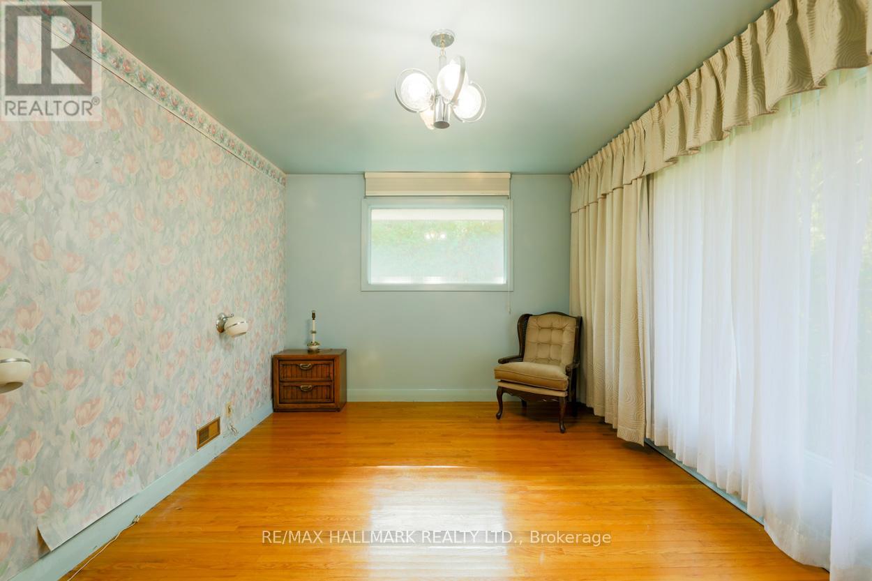 55 Wexford Boulevard, Toronto (Wexford-Maryvale), Ontario  M1R 1L2 - Photo 10 - E12446452