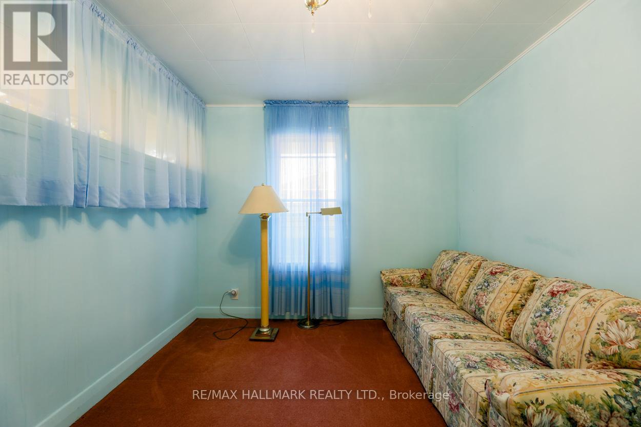 55 Wexford Boulevard, Toronto (Wexford-Maryvale), Ontario  M1R 1L2 - Photo 11 - E12446452