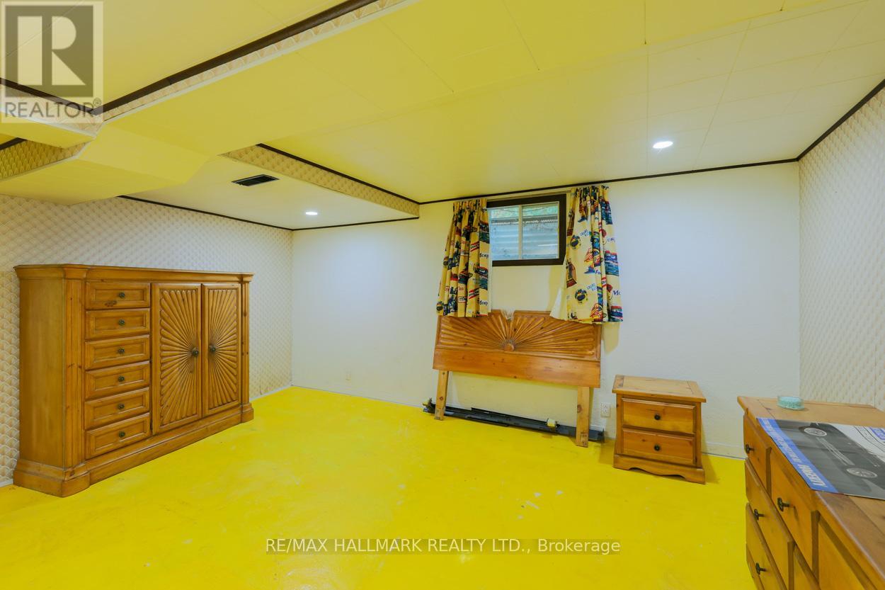 55 Wexford Boulevard, Toronto (Wexford-Maryvale), Ontario  M1R 1L2 - Photo 16 - E12446452