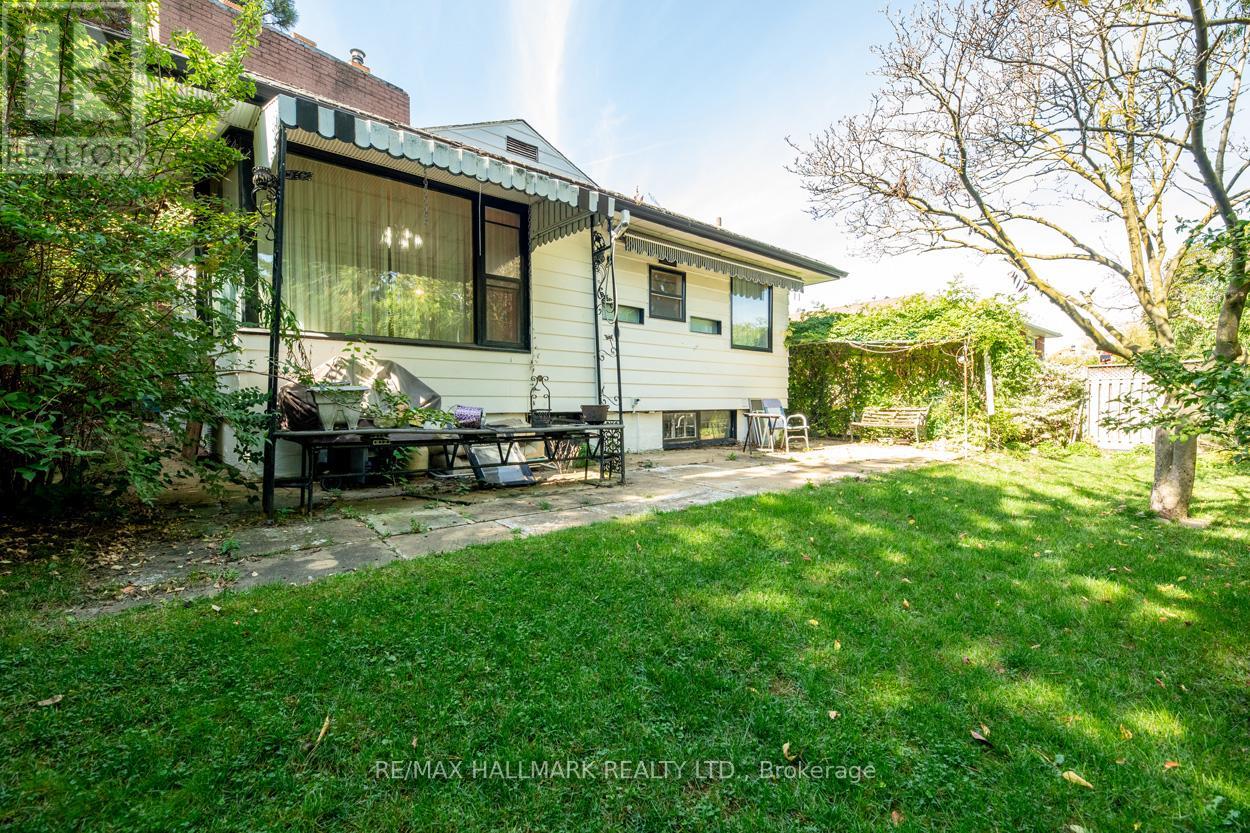 55 Wexford Boulevard, Toronto (Wexford-Maryvale), Ontario  M1R 1L2 - Photo 24 - E12446452