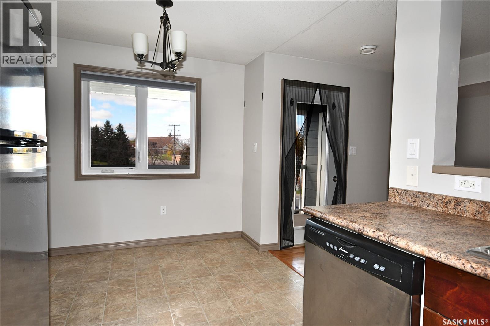 205 515 28th Street E, Prince Albert, Saskatchewan  S6X 1X8 - Photo 11 - SK020124
