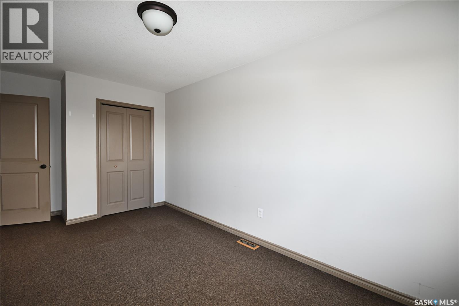 205 515 28th Street E, Prince Albert, Saskatchewan  S6X 1X8 - Photo 17 - SK020124