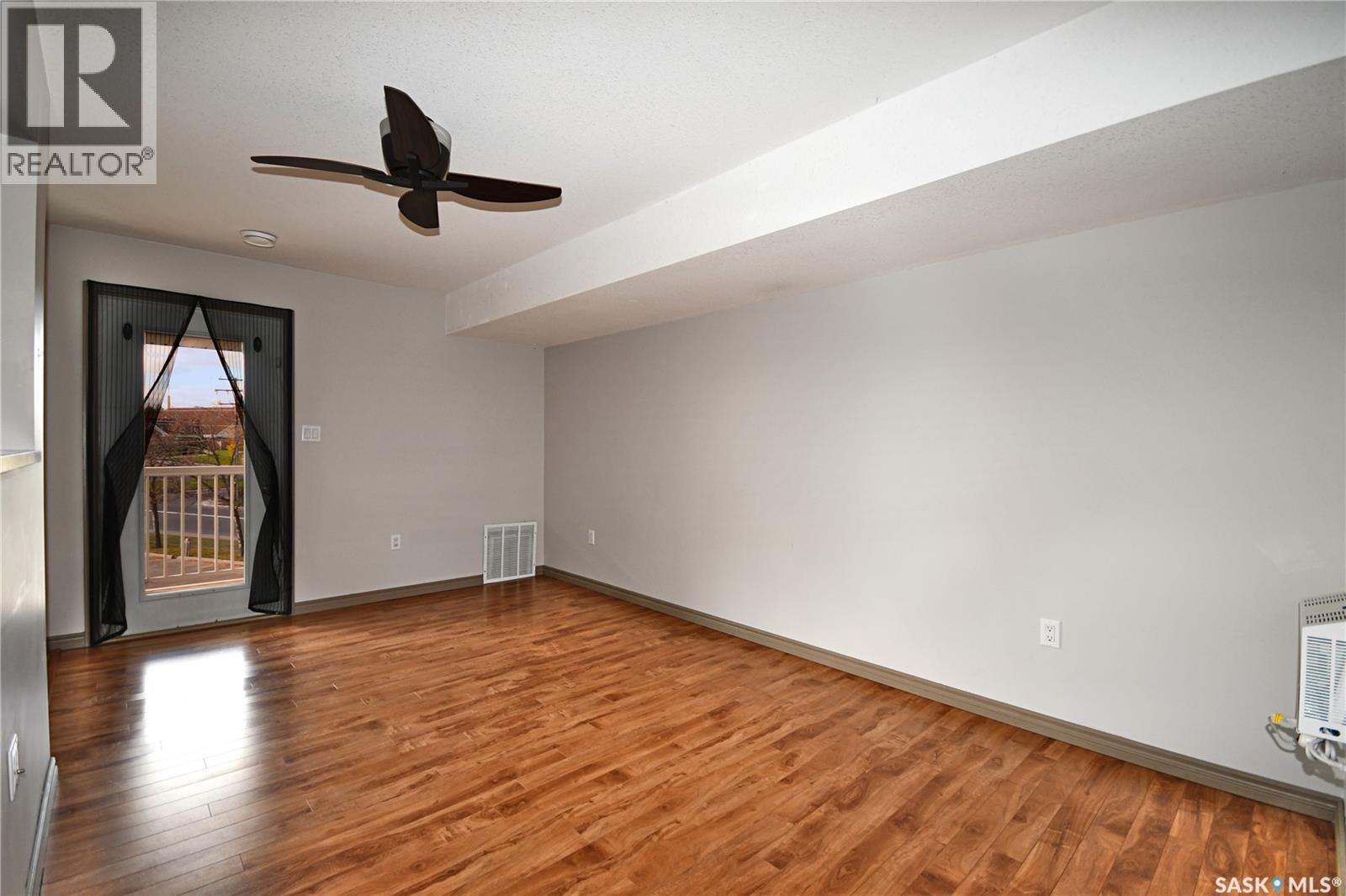 205 515 28th Street E, Prince Albert, Saskatchewan  S6X 1X8 - Photo 4 - SK020124