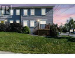 25 Middle Street, Dartmouth, Ca