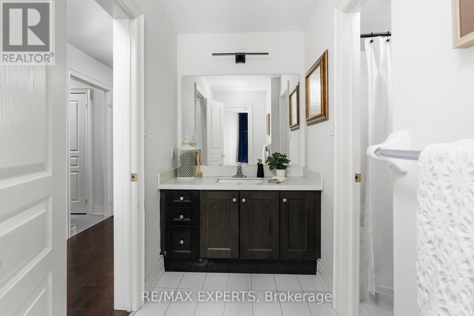72 Foshan Avenue, Markham (Berczy), Ontario  L6C 0P8 - Photo 27 - N12381943