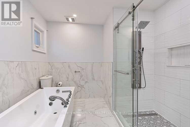 2 Kimber Crescent, Vaughan, Ontario  L4L 9A7 - Photo 28 - N12446245