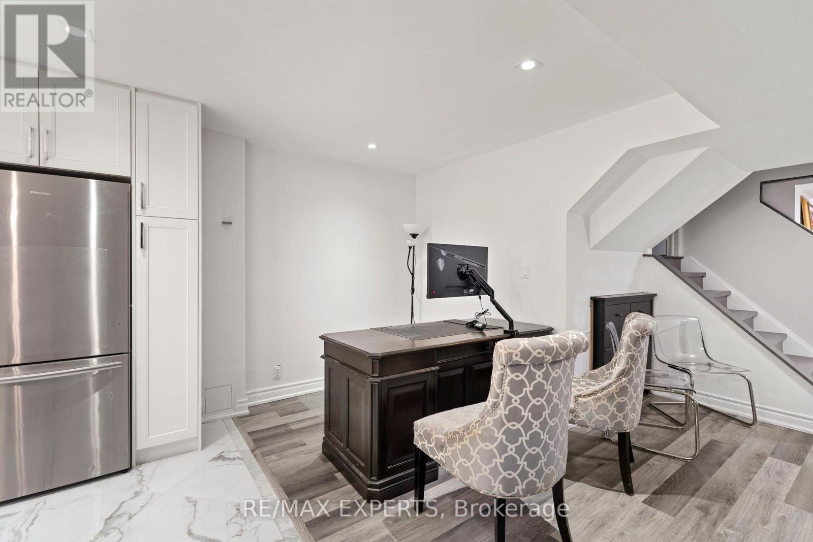 72 Foshan Avenue, Markham (Berczy), Ontario  L6C 0P8 - Photo 30 - N12381943