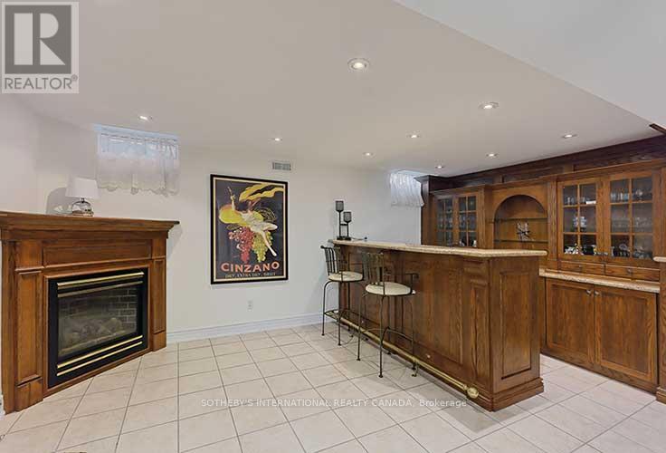 2 Kimber Crescent, Vaughan, Ontario  L4L 9A7 - Photo 32 - N12446245