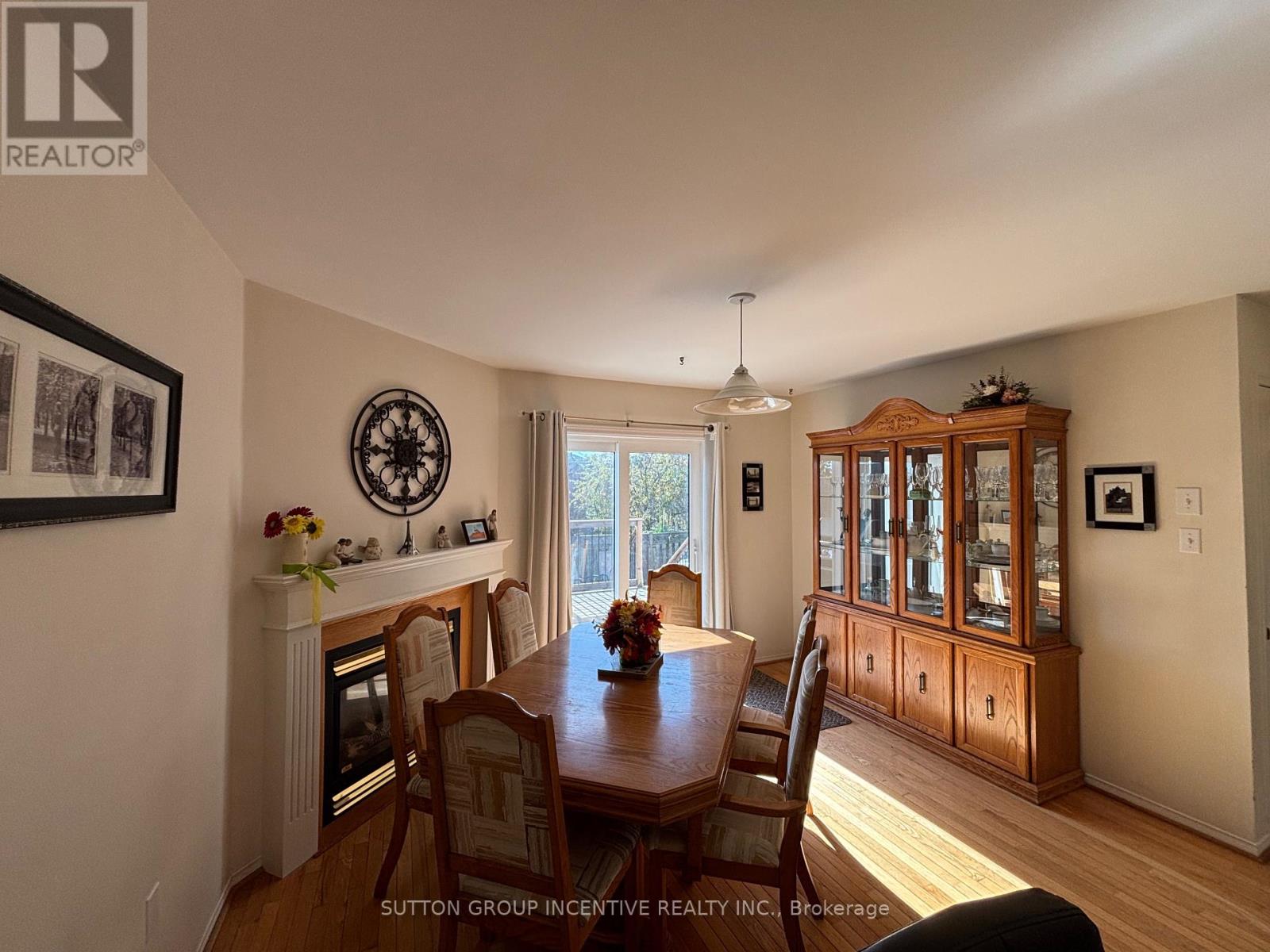49 Felt Crescent, Barrie, Ontario  L4N 8V1 - Photo 17 - S12446169