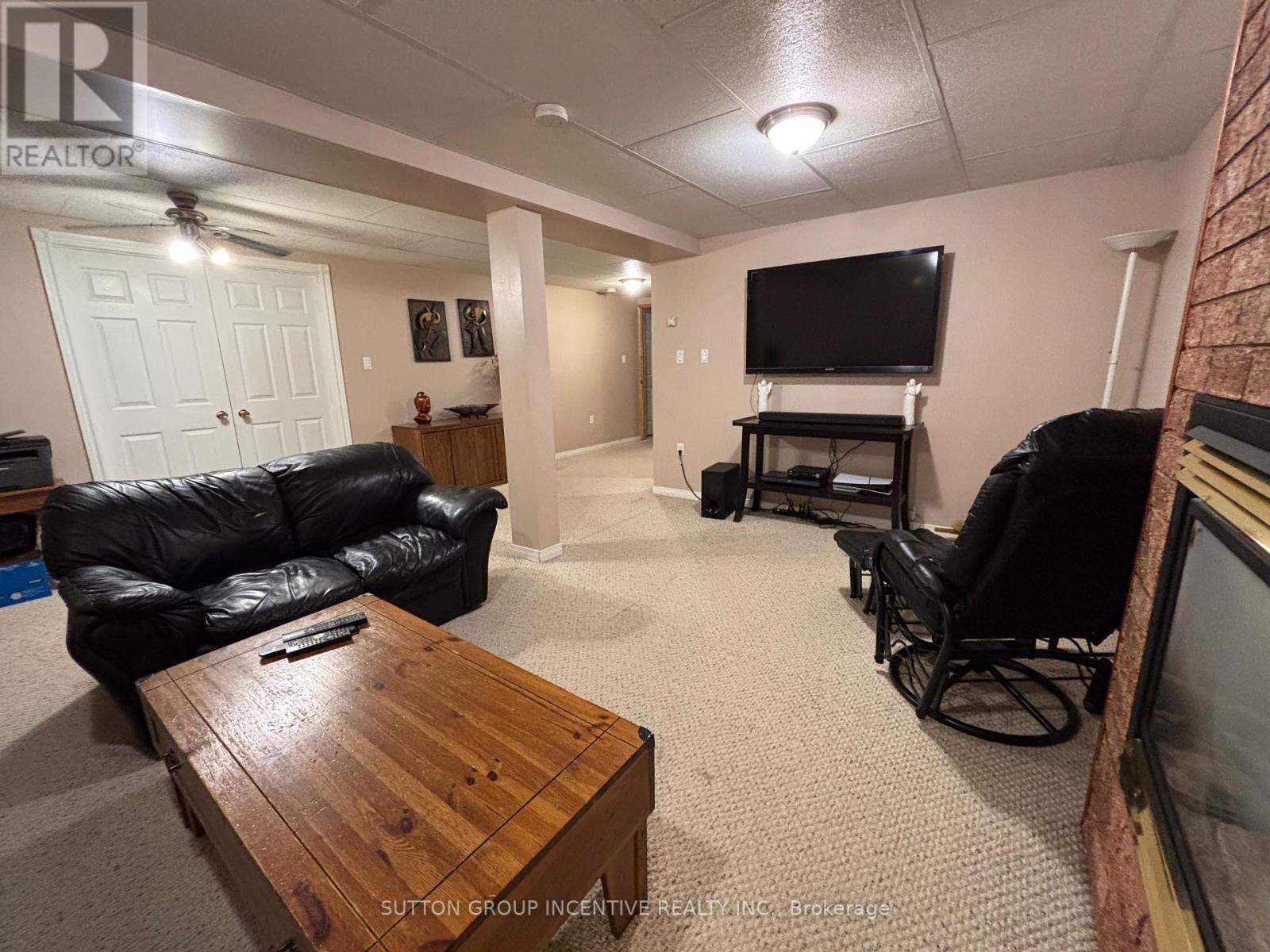 49 Felt Crescent, Barrie, Ontario  L4N 8V1 - Photo 39 - S12446169