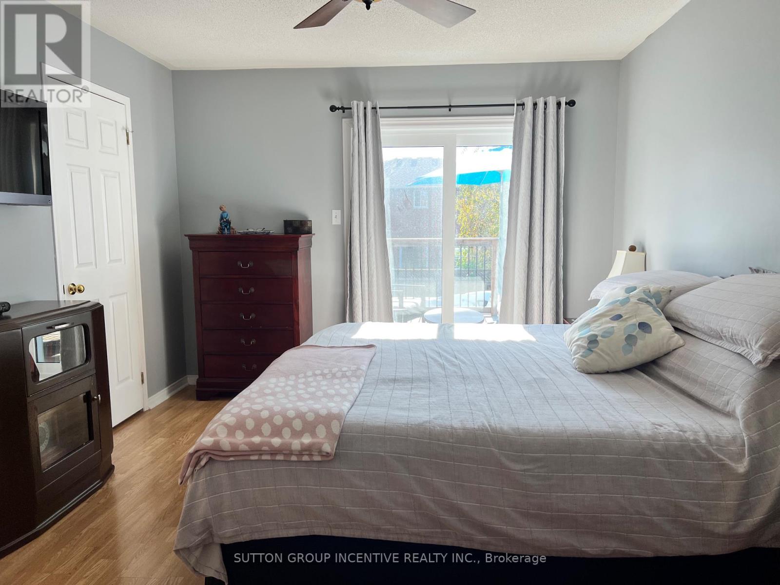 49 Felt Crescent, Barrie, Ontario  L4N 8V1 - Photo 23 - S12446169