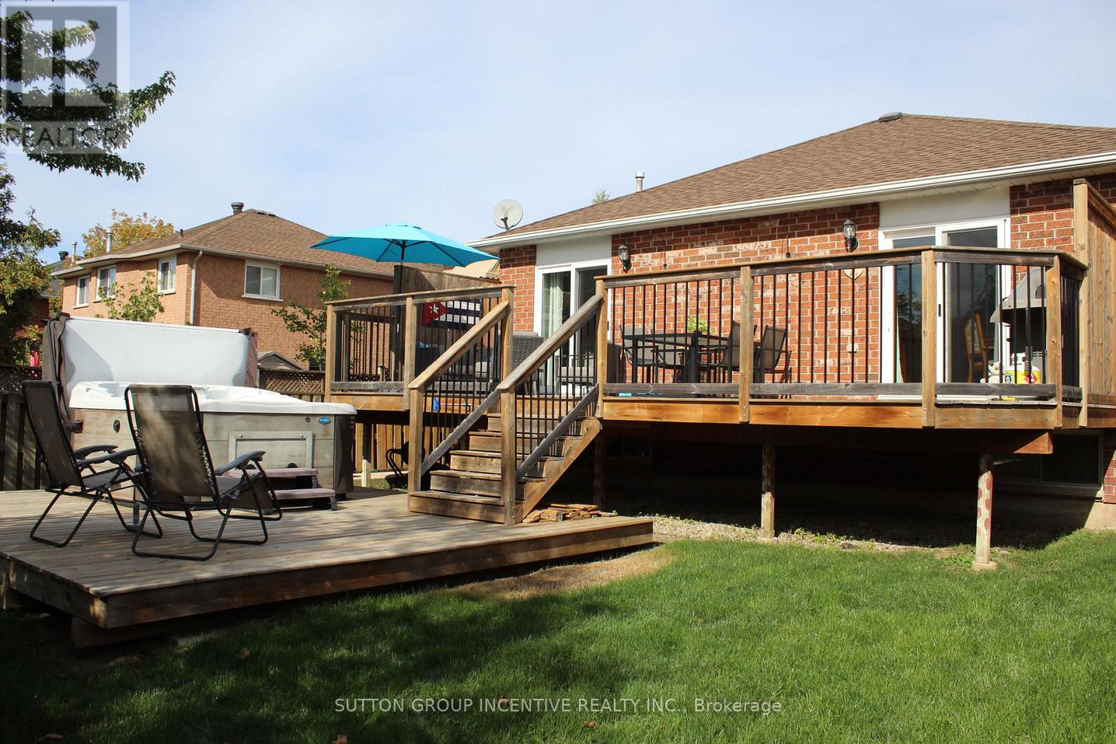 49 Felt Crescent, Barrie, Ontario  L4N 8V1 - Photo 44 - S12446169