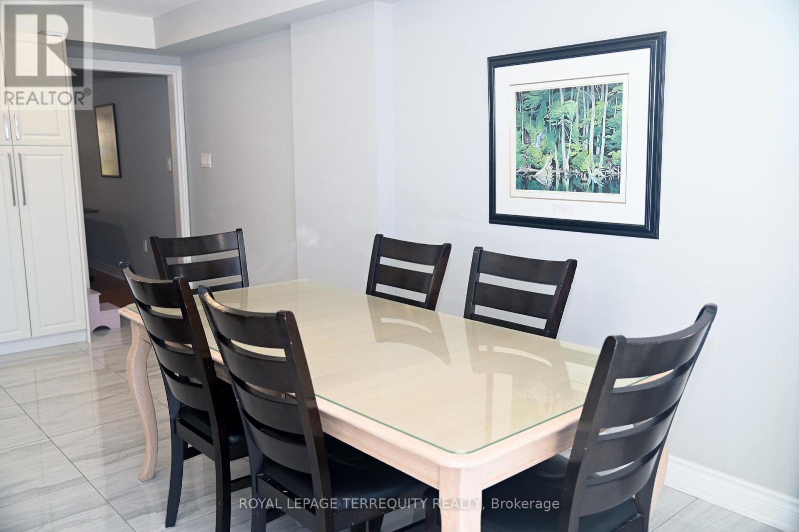 2753 Bur Oak Avenue, Markham, Ontario  L6B 1C8 - Photo 6 - N12446299
