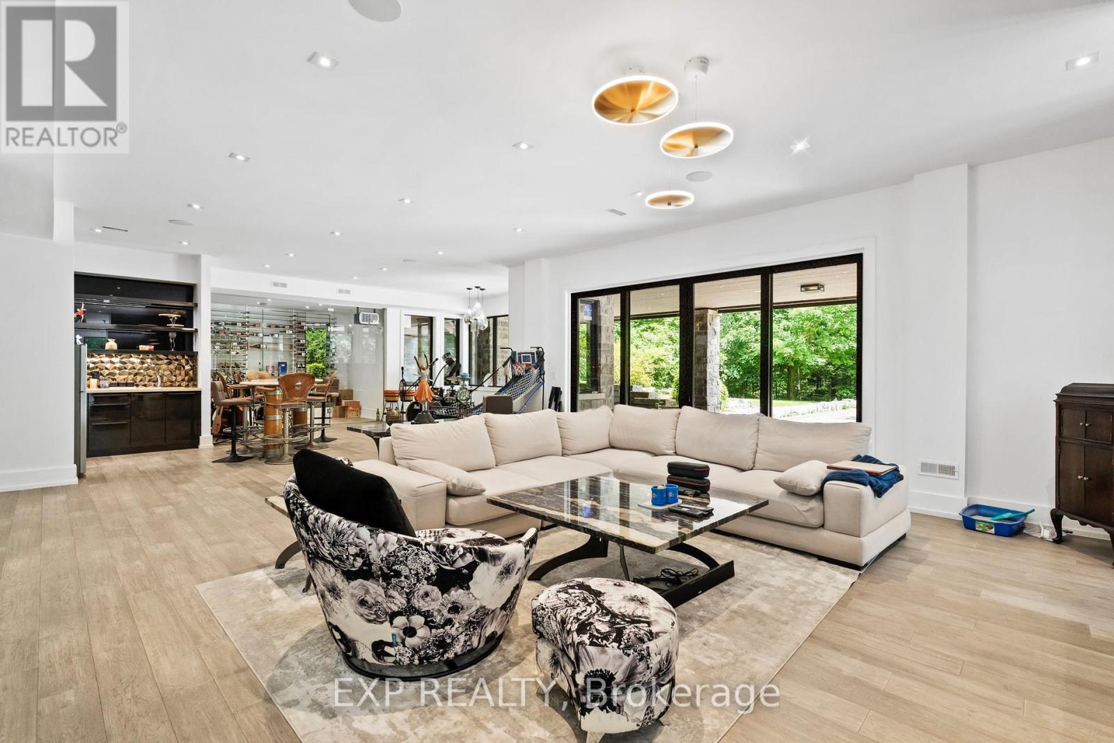 8 Cachet Parkway, Markham (Devil's Elbow), Ontario  L6C 1G8 - Photo 47 - N12446364
