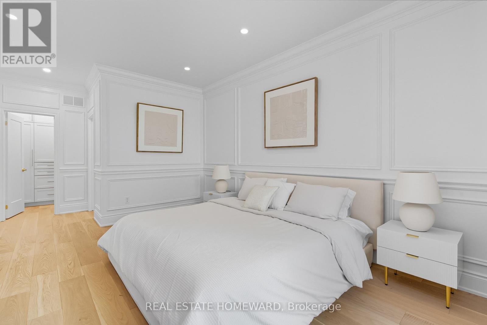 11 Loon Harbour Way, Markham, Ontario  L6E 1B4 - Photo 19 - N12446369