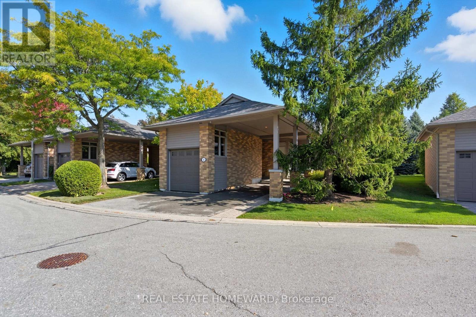 11 Loon Harbour Way, Markham, Ontario  L6E 1B4 - Photo 2 - N12446369