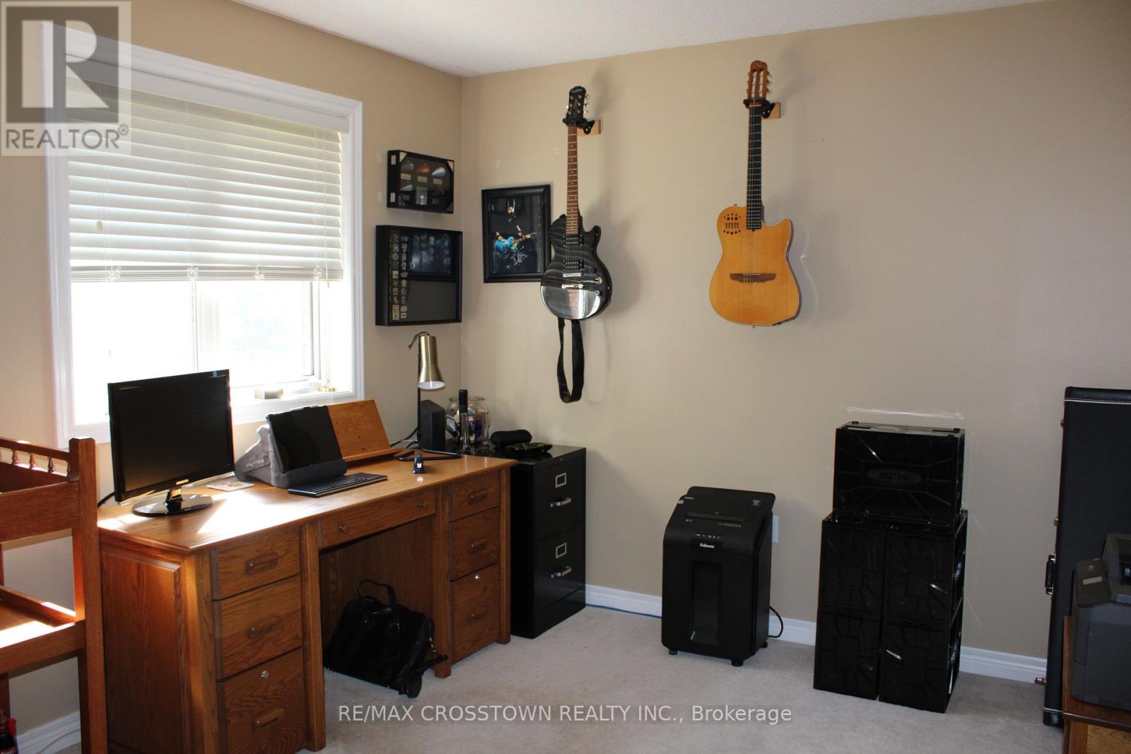 47 Pine Park Boulevard, Adjala-Tosorontio (Everett), Ontario  L0M 1J0 - Photo 15 - N12446422