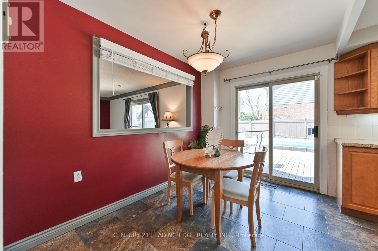 50 Sir Gawaine Place, Markham (Markham Village), Ontario  L3P 3A2 - Photo 14 - N12446429