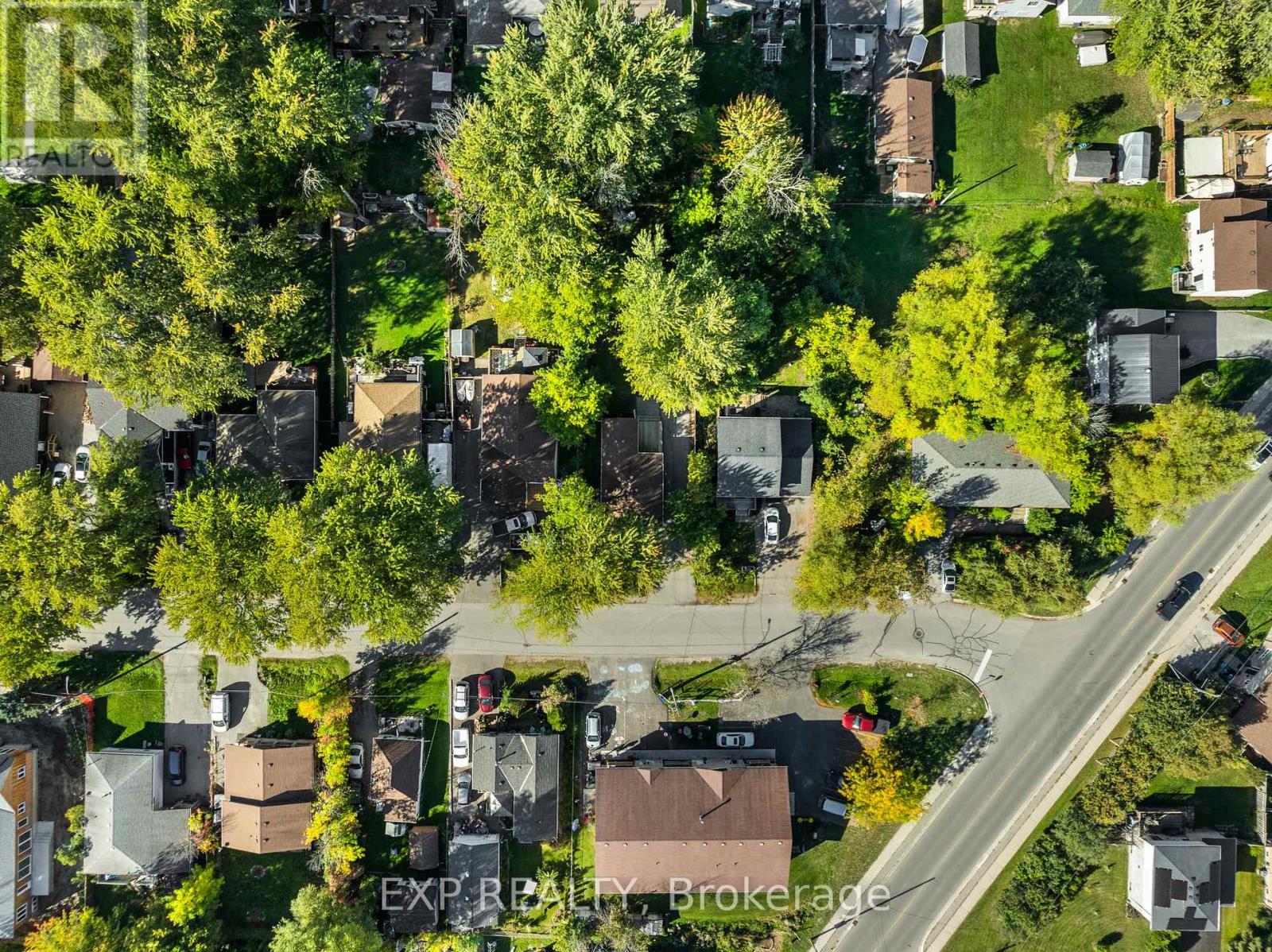 156 Beach Road, Georgina (Keswick North), Ontario  L4P 2L7 - Photo 29 - N12446431
